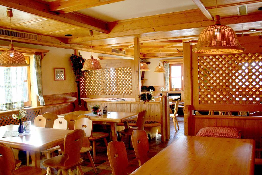 Skihuette Zams Extérieur photo